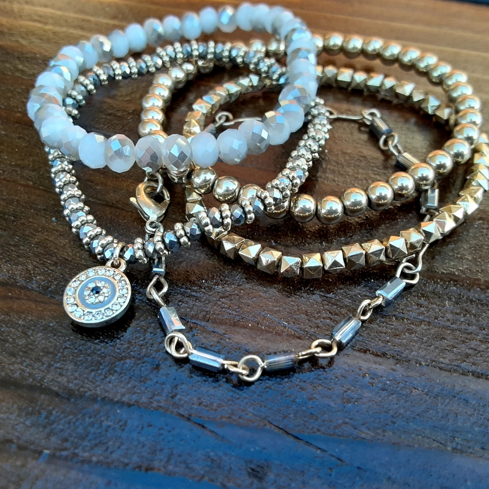 Bracelet set